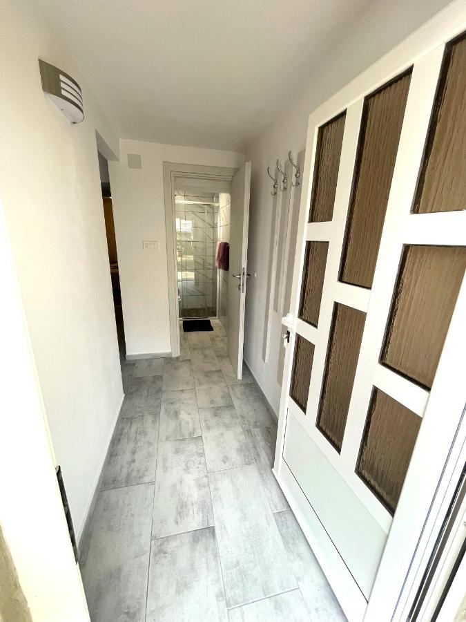 Apartment Dida Krk Town Buitenkant foto