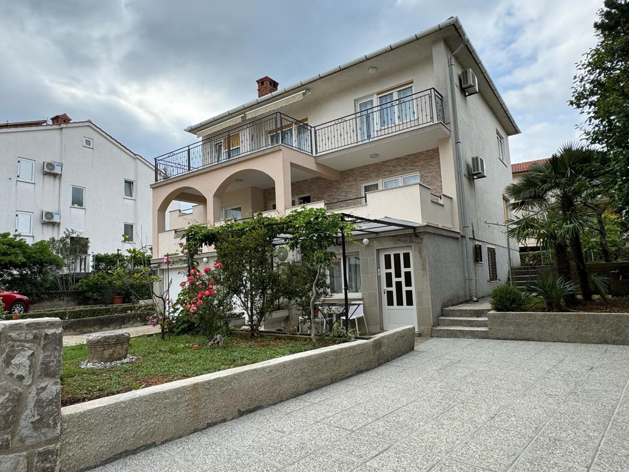 Apartment Dida Krk Town Buitenkant foto